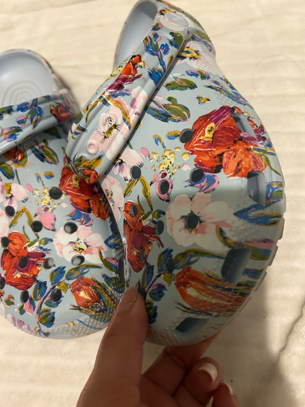 Kids Vera Bradley x Crocs Blue Floral 6 J - Picture 4 of 13